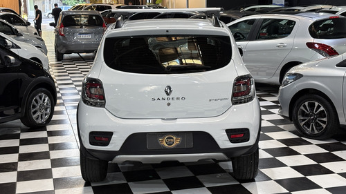 Renault Sandero Stepway 1.6 Dynamique 105cv 2016