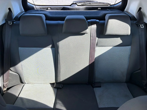 Peugeot 208 ACTIVE 1.5 2013