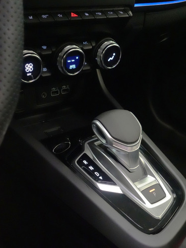 Renault Arkana 1.3 E-Tech Hybrid 2025