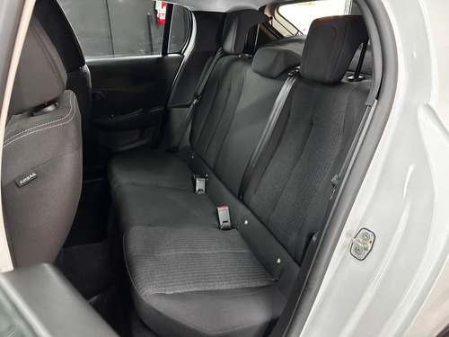 Peugeot 208 1.2 LIKE L20 2022