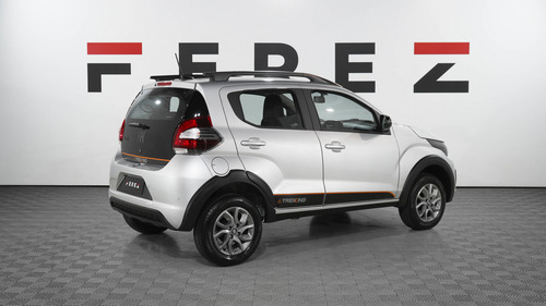 Fiat Mobi 1.0 Trekking 2026