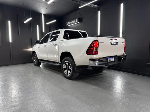 Toyota Hilux 2.8 TDI 4X2 DC SRX AT6 L16 2019