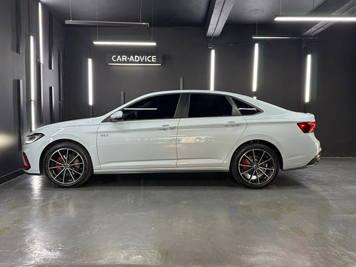 Volkswagen Vento 2.0 350TSI GLI DSG L26 2025