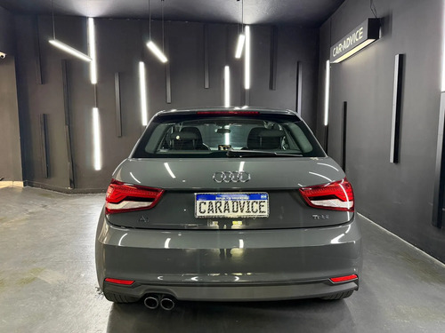 Audi A1 1.4 T AMBITION S-TRONIC L11 2017