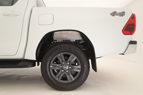 Toyota Hilux Pick-Up 2.8 Cd Srv 204Cv 4X4 At 2025