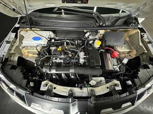 Renault Kwid 1.0 Outsider 2025