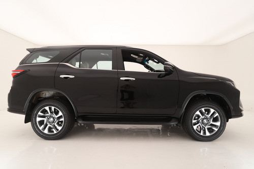 Toyota SW4 2.8 Tdi Diamante Ii 6At 7As 2025