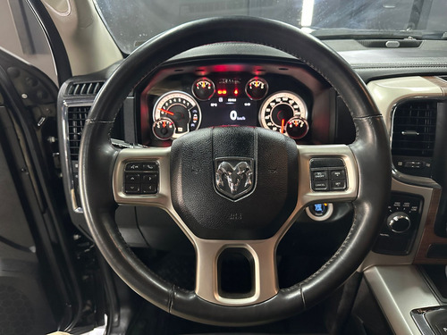 RAM 1500 5.7 DC 4X4 LARAMIE AT L13 2015