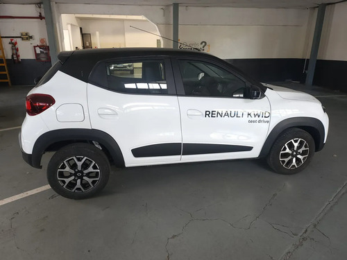 Renault Kwid 1.0 Sce 66Cv Iconic Bitono 2025