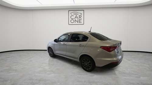 Fiat Cronos 1.3 GSE DRIVE L23 CON LLANTAS DE ALEACIÓN L22 2023