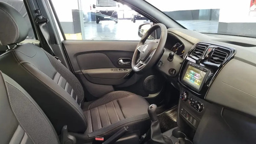 Renault Logan 1.6 16v Intense 2026