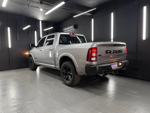 RAM 1500 5.7 DC 4X4 LARAMIE AT L13 2020