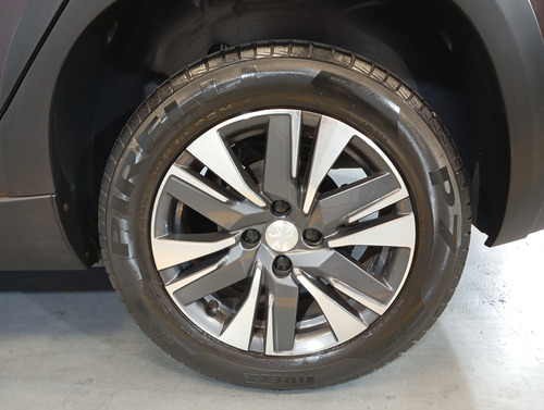 Peugeot 2008 1.6 Feline 2020