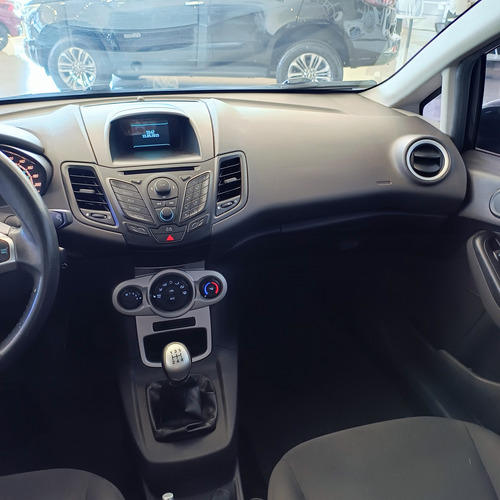 Ford Fiesta 1.6L Se 2014