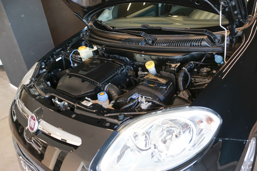 Fiat Palio 1.6 Essence 115cv Dualogic 2014