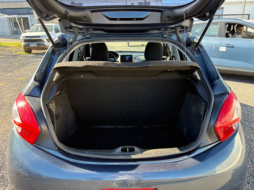 Peugeot 208 ACTIVE 1.5 2013