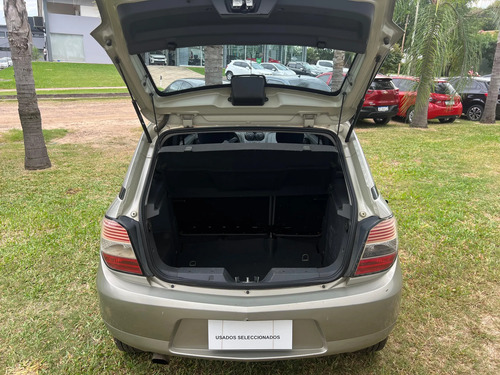 Chevrolet Agile 1.4 Ls 2010