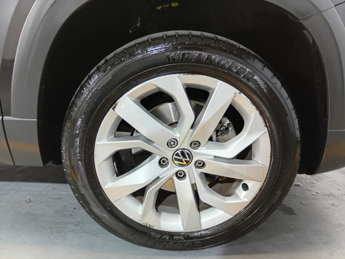 Volkswagen Taos 1.4 250 Tsi Comfortline At L/23 2023