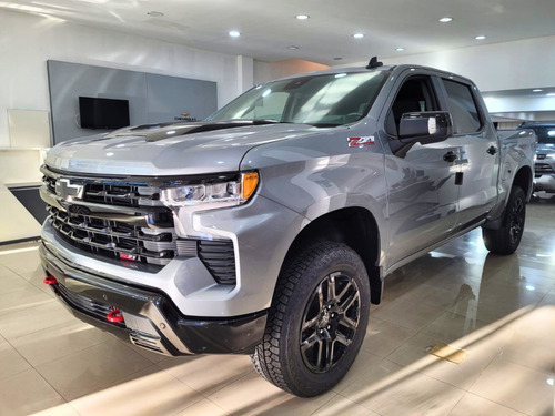 Chevrolet Silverado 5.3 V8 4X4 Z71 TRAIL BOSS AT10 2026