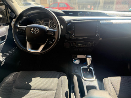 Toyota Hilux Pick-Up 2.8 Cd Srv 177cv 4x2 At 2023