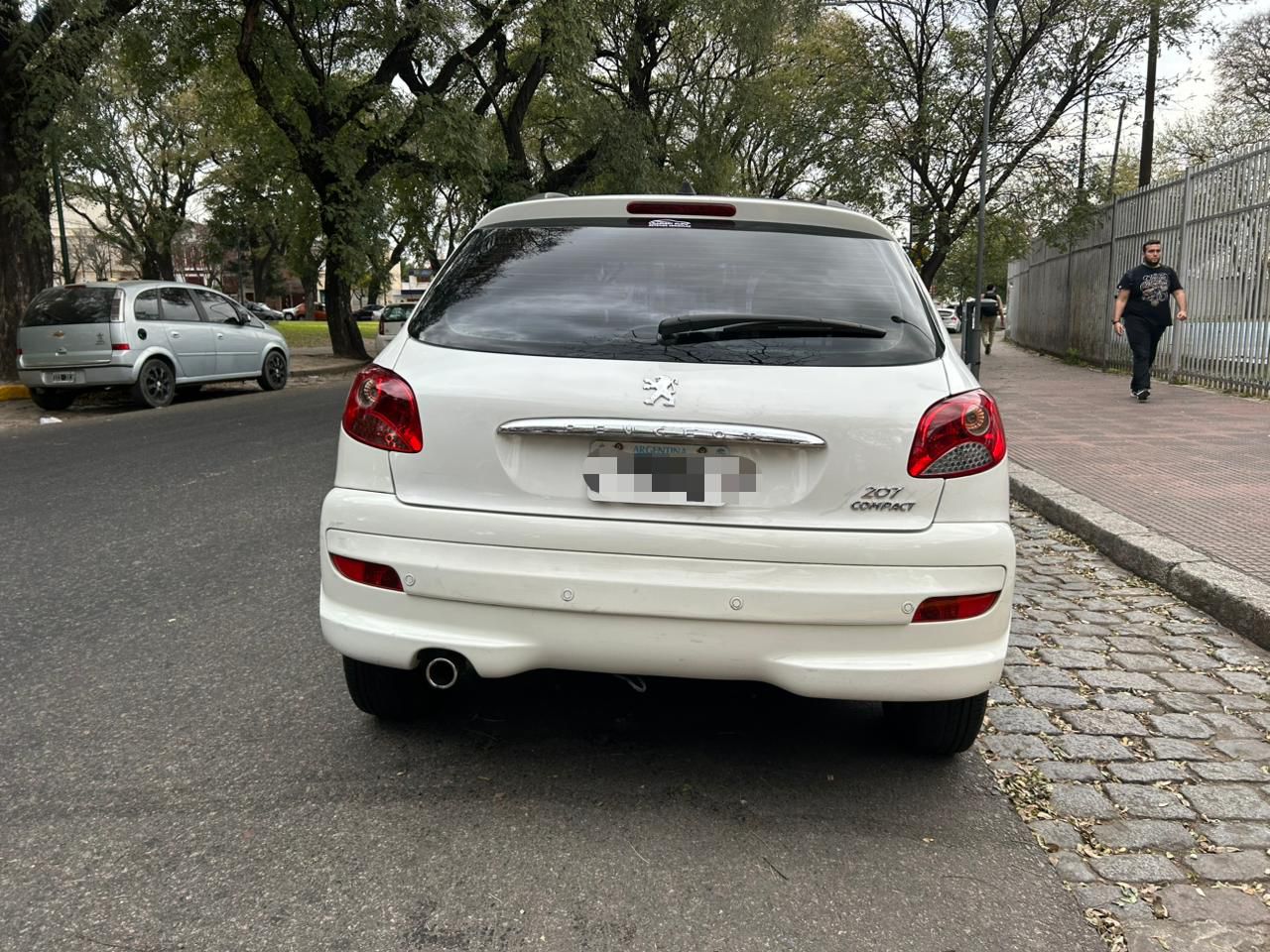 Peugeot 207 XT Feline 1.6 FELINE 2013