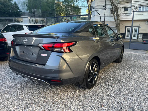 Nissan Versa 1.6 Exclusive Cvt 2026
