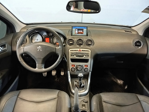 Peugeot 308 2.0 Feline 2015