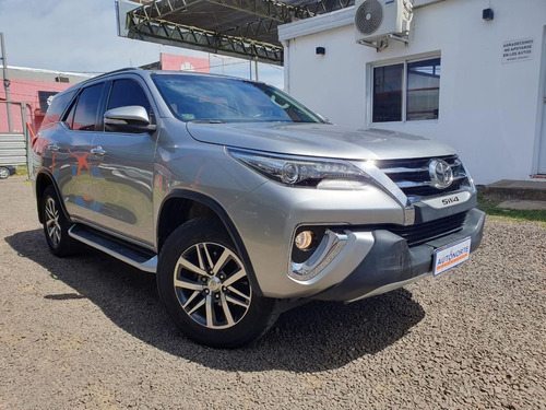 Toyota SW4 2.8 Srx 177cv 4x4 7as At 2017