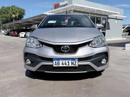 Toyota Etios 1.5 5p Xls 4at 2017 2017