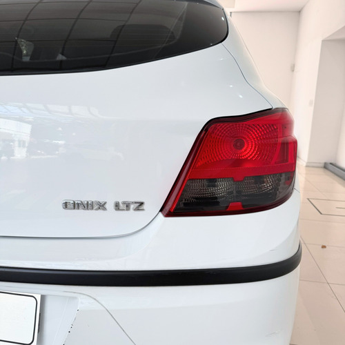 Chevrolet Onix 1.4 Ltz Mt 98cv 2015