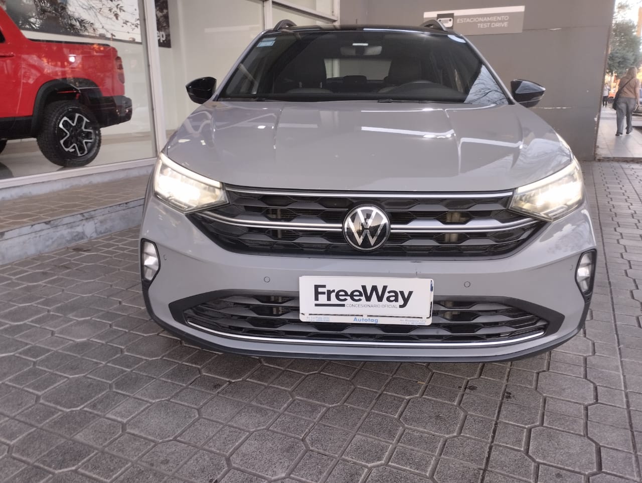 Volkswagen Nivus NIVUS HIGHLINE HERO AT 2021