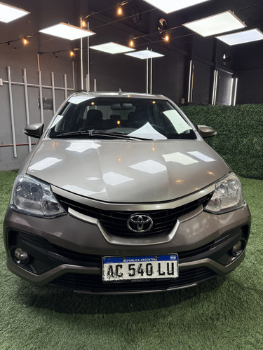 Toyota Etios 1.5 Sedan Xls 2018