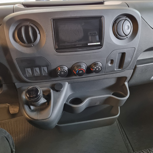 Renault Master 2.3 L1h1 2025