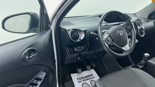 Toyota Etios 1.5 Xls 2021