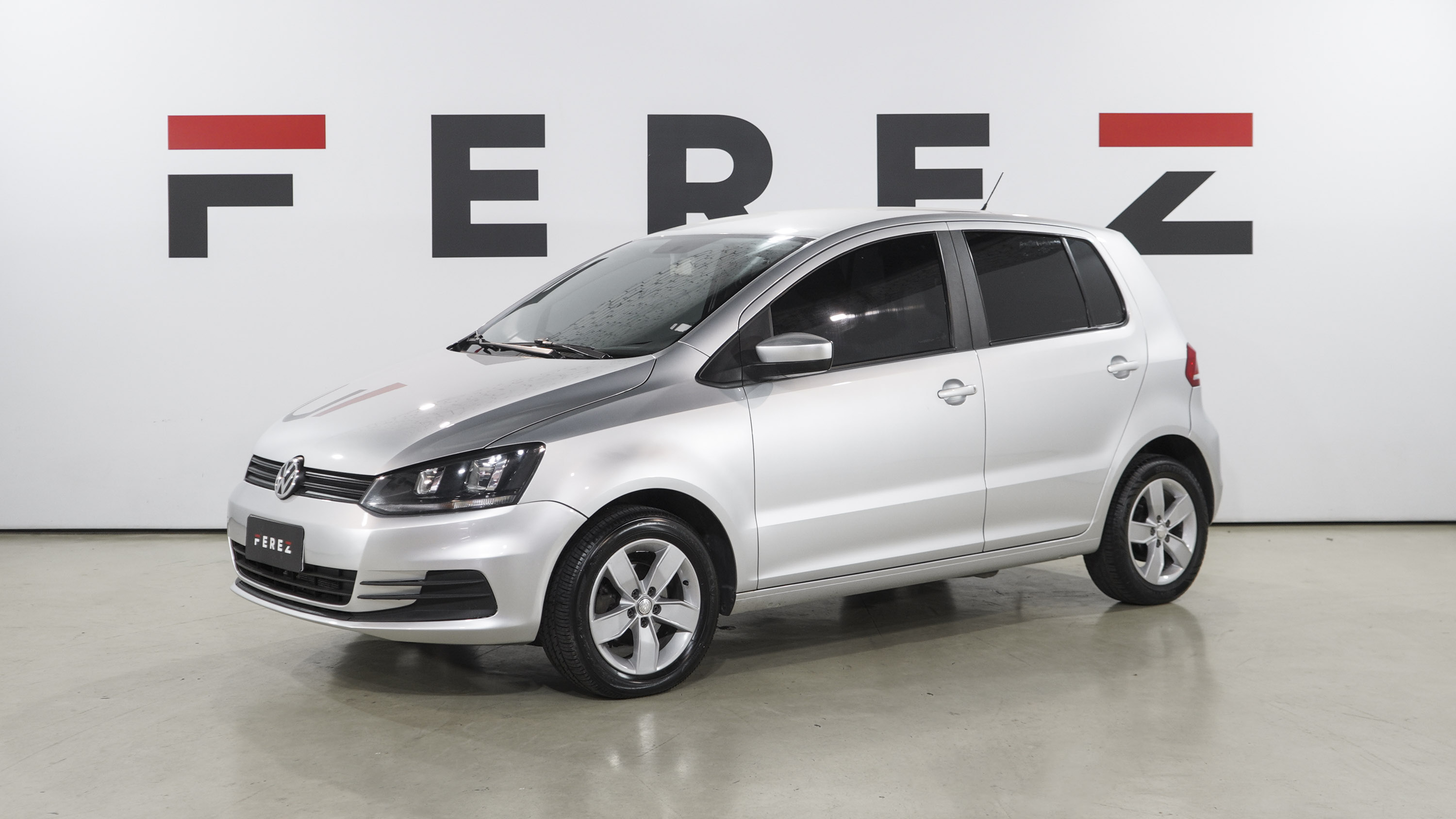Volkswagen Fox 1.6 TRENDLINE 2017