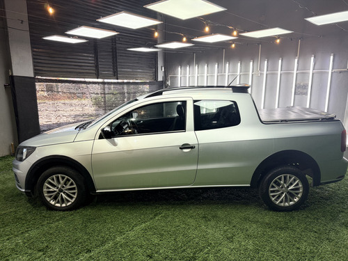 Volkswagen Saveiro 1.6 Gp Cd 101cv Pack High 2017