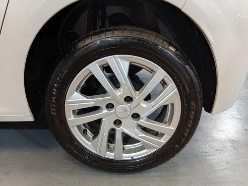 Peugeot 208 L/23 1.6 Active Pack 2023