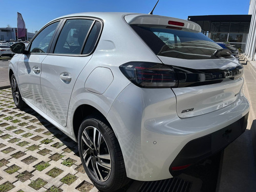 Peugeot 208 1.0T Allure Pack 2024