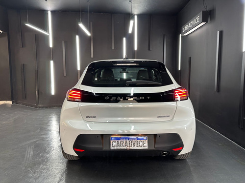 Peugeot 208 1.0 T200 GT AT L26 2025