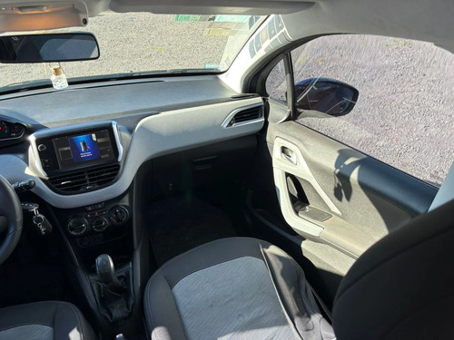 Peugeot 208 ACTIVE 1.5 2013