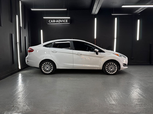 Ford Fiesta 1.6 TITANIUM KD 4P L13 2016