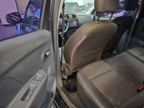 Renault Sandero Stepway 1.6 Privilege 105cv 2015