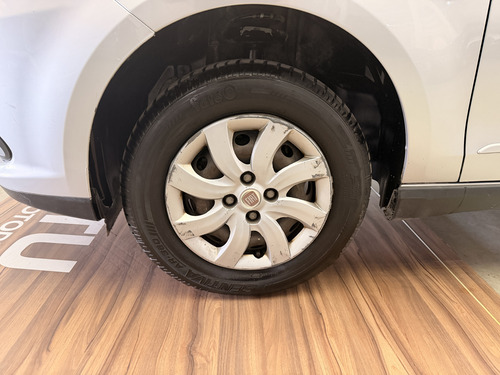 Fiat Grand Siena 1.4 Attractive 87cv 2014