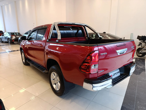 Toyota Hilux Pick-Up 2.8 Cd Srv Pack 177cv 4x2 2016