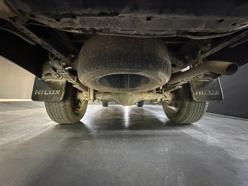 Toyota Hilux 2.8 TDI 4X2 DC SRX AT6 L21 2022