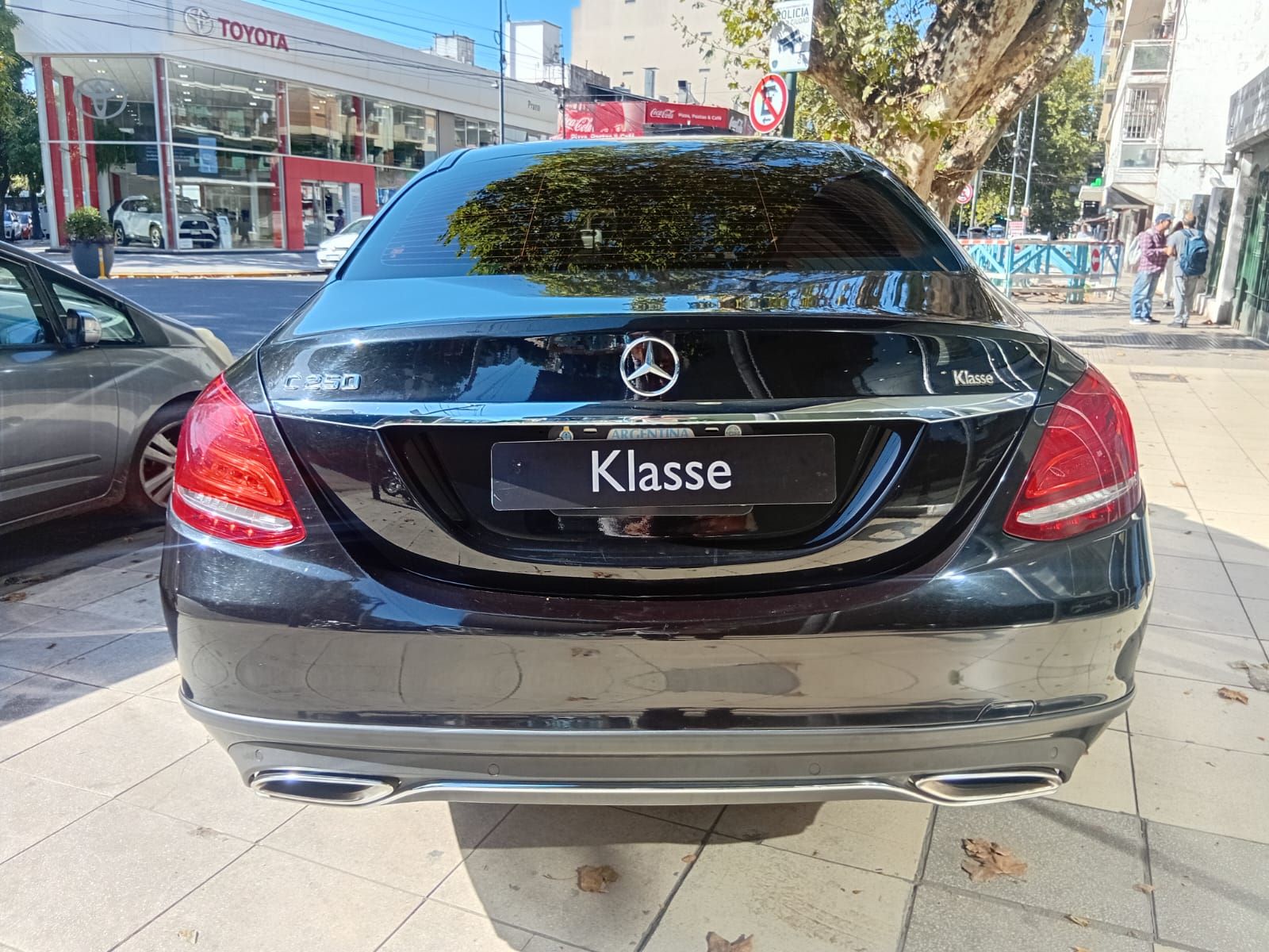 Mercedes-Benz C250 2.0 Avantgarde 211cv At 2016