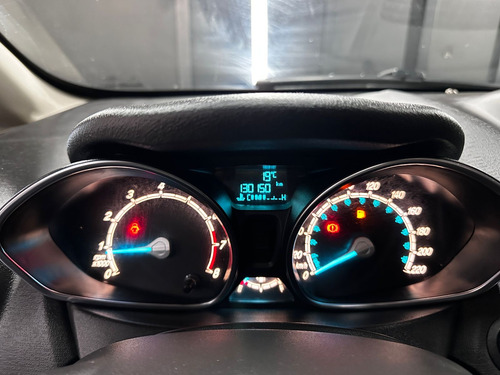 Ford Fiesta 1.6 TITANIUM KD 4P L13 2016