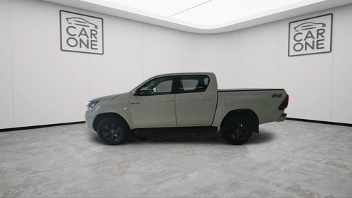 Toyota Hilux 2.8 TDI 4X4 SRV AT6 2023