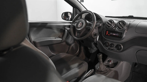 Fiat Palio 1.6 Essence 115cv Brasil 2013