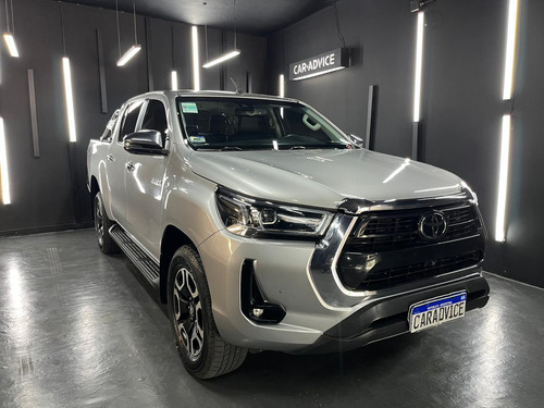 Toyota Hilux 2.8 TDI 4X4 SRX AT6 2022
